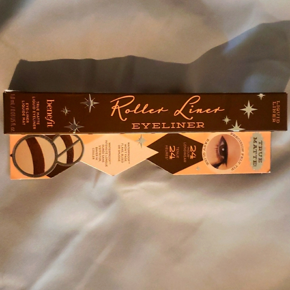 Benefit Roller Liner